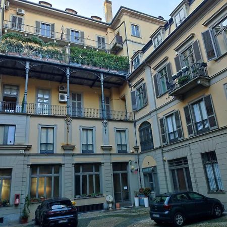 Matteotti25 Bed & Breakfast ตูริน ภายนอก รูปภาพ