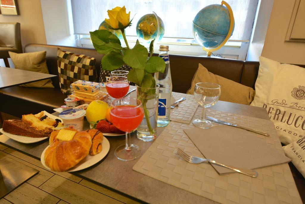 Matteotti25 Bed & Breakfast ตูริน ภายนอก รูปภาพ