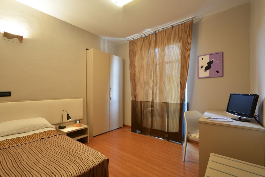 Matteotti25 Bed & Breakfast ตูริน ภายนอก รูปภาพ