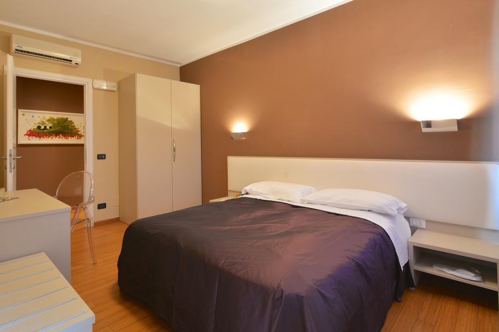 Matteotti25 Bed & Breakfast ตูริน ภายนอก รูปภาพ